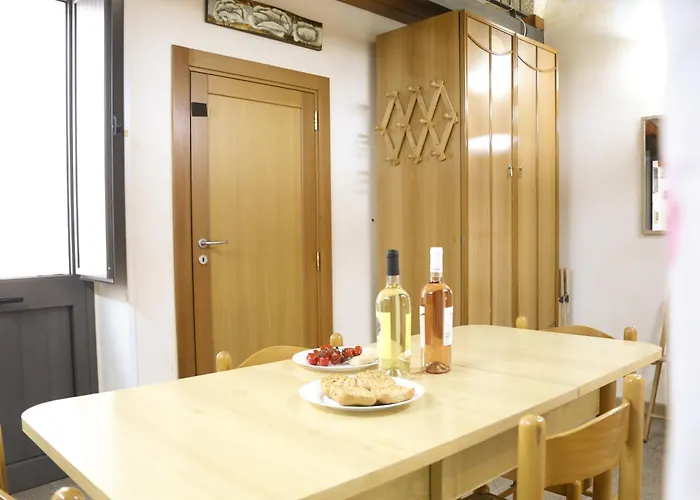 Corte La Volta A Due Piani Тулье